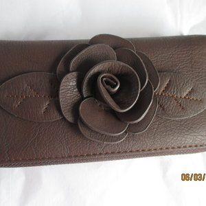 Rossette Clutch Wallet/Dark Coffee/Double Compartment/NWT